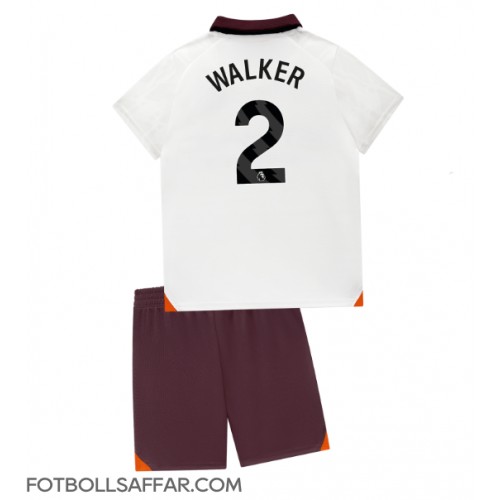 Manchester City Kyle Walker #2 Bortadräkt Barn 2023-24 Kortärmad (+ Korta byxor)